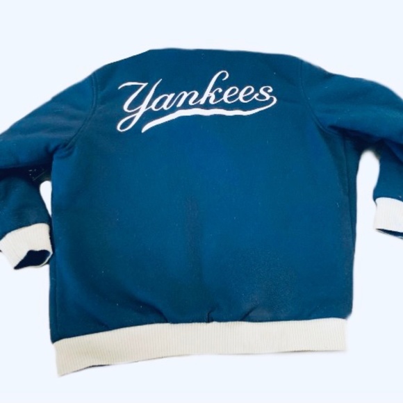 Official Vintage Yankee Reversable Jersey Jacket - Picture 4 of 4